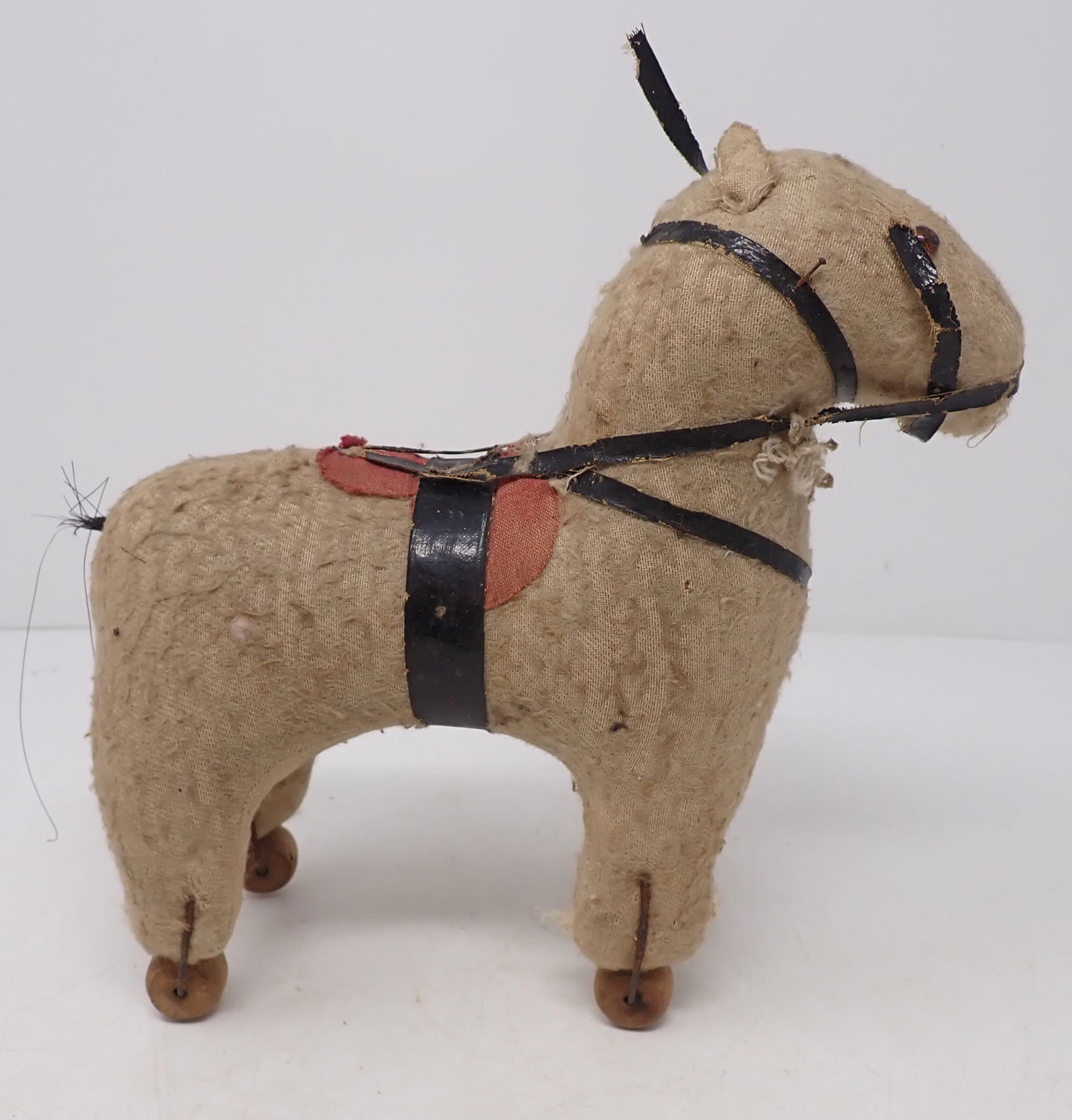 Straw Filled Horse Pulltoy (1 of 6)
