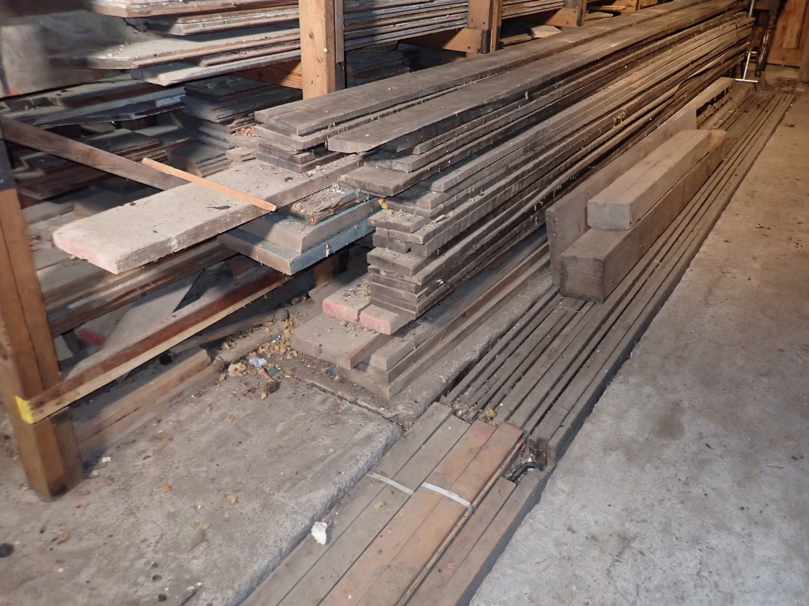 Large Lot of Lumber (1 of 5)