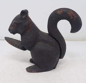 Cast Iron Squirrel Nut Cracker