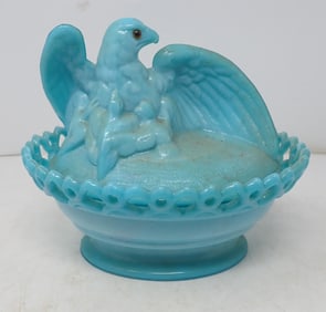 Westmoreland Eagle on Nest Covered Dish