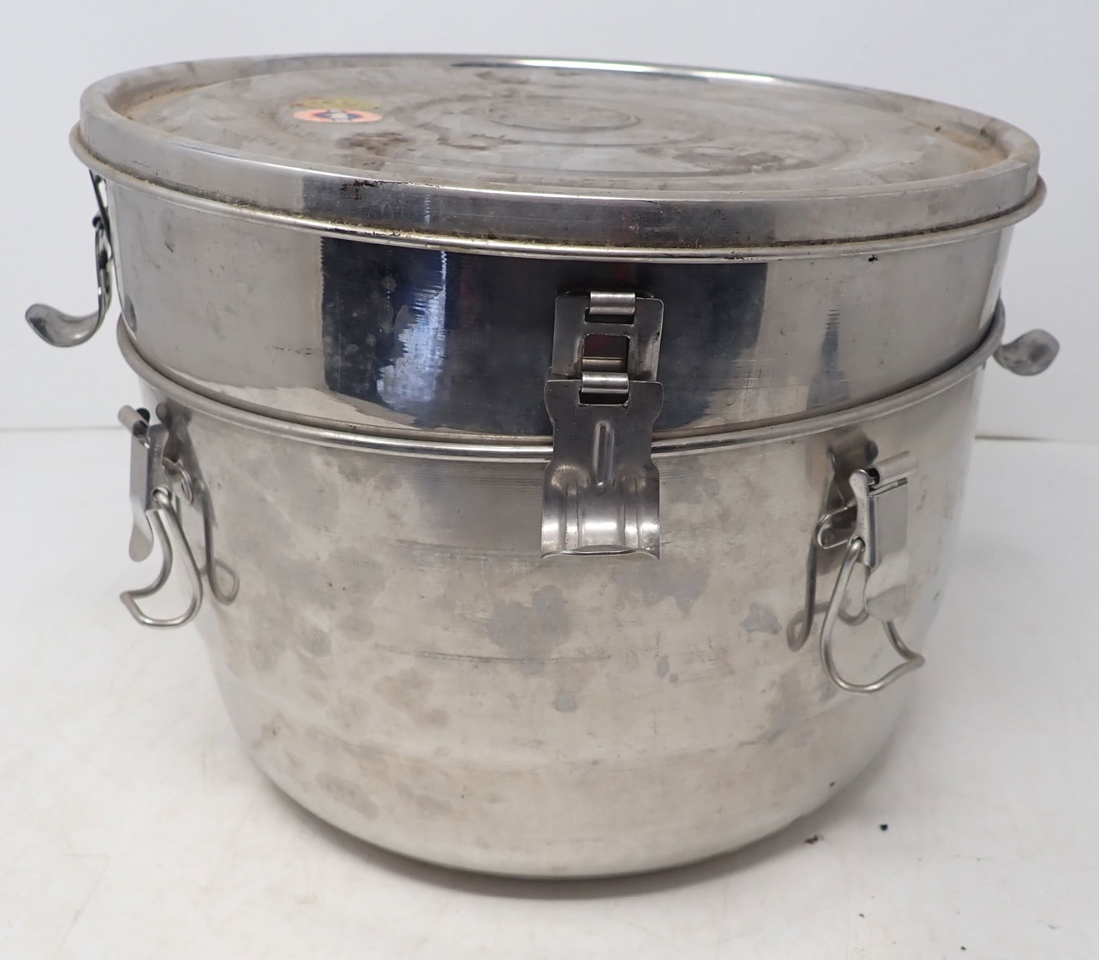 Aluminum Cookware Nesting Pots (1 of 6)