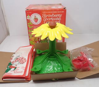 Kenner Strawberry Shortcake Carrousel