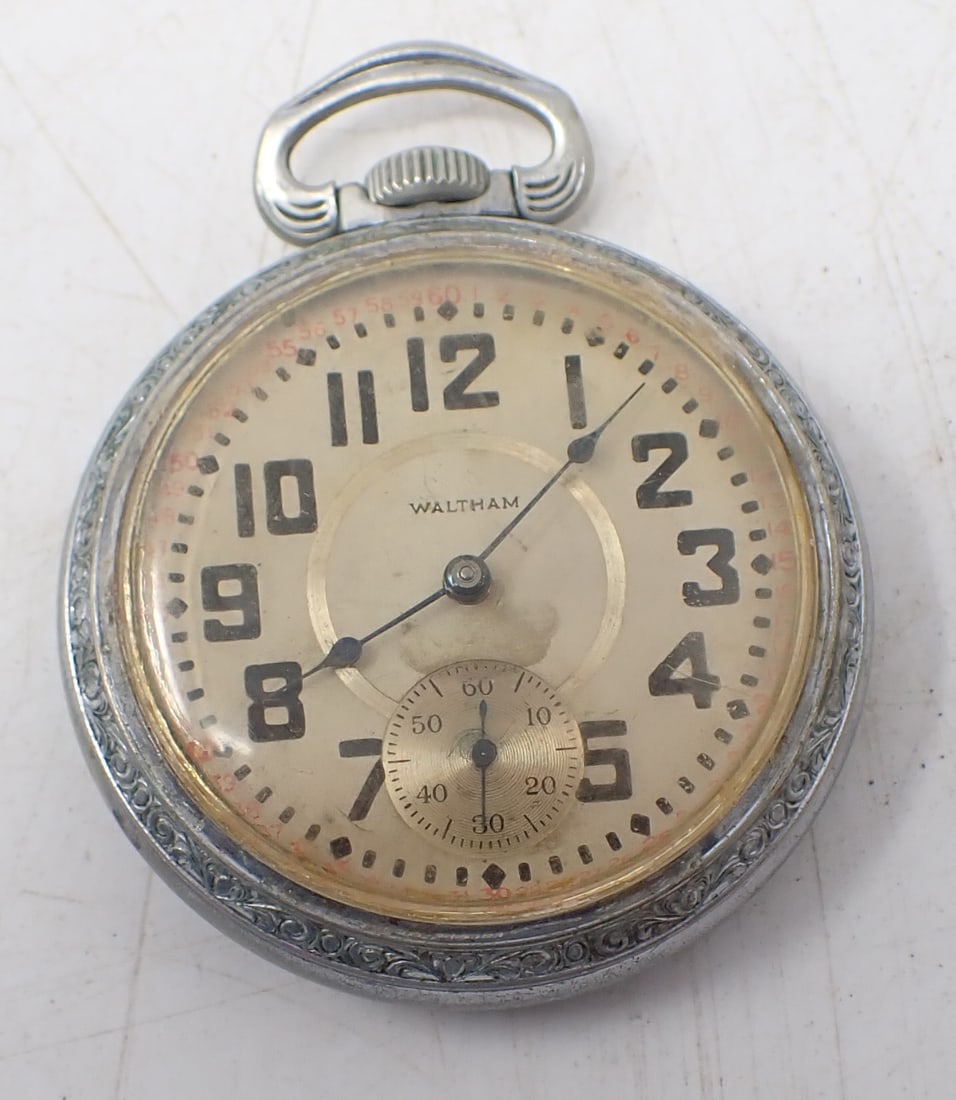 Waltham Vanguard Pocket Watch w/ Keystone Case (1 of 6)