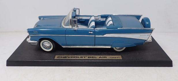 1957 Chevrolet Bel Air Diecast Car