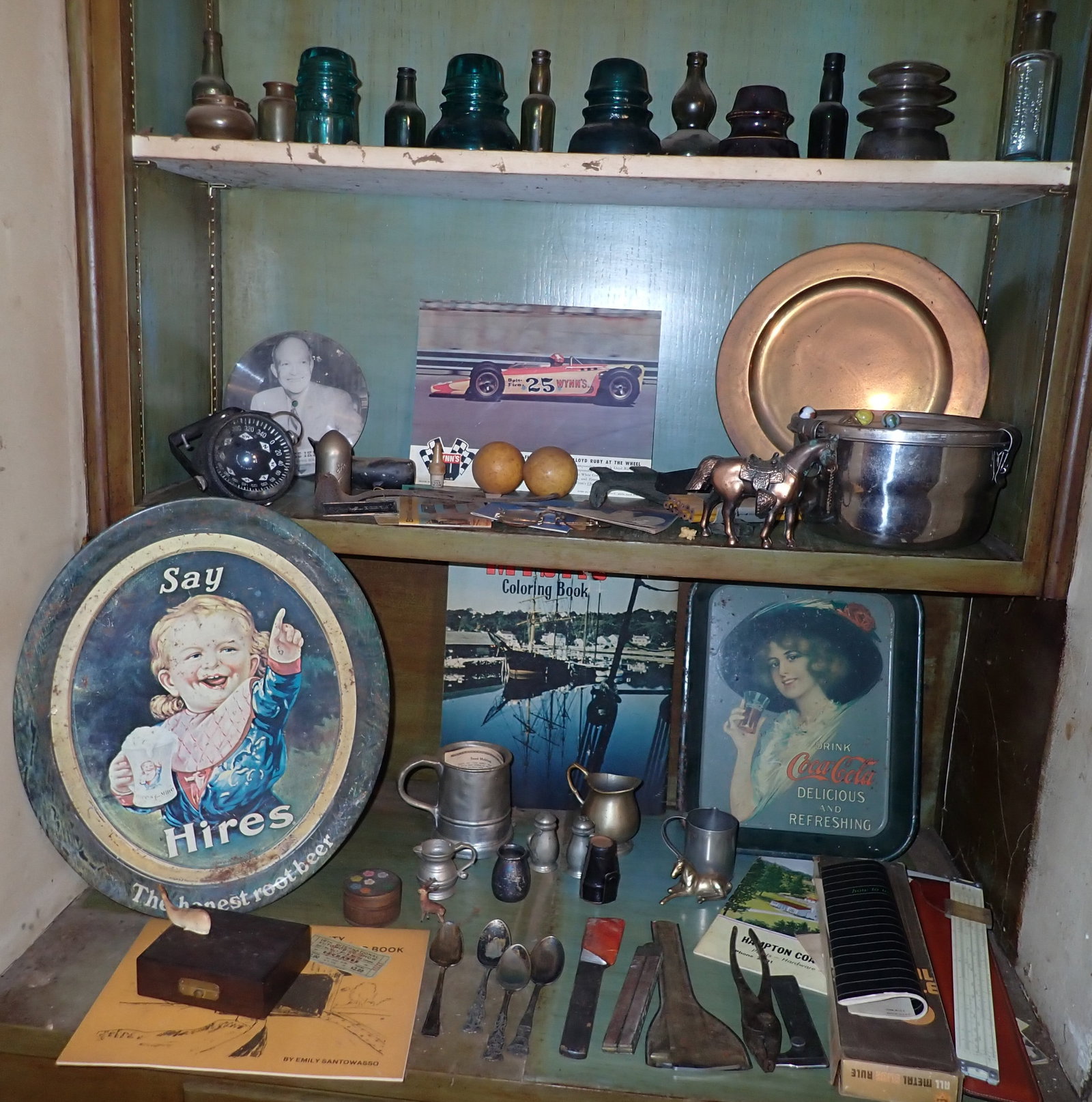 Copper Platter , Aluminum Ware , Pickett Slide Rule & Misc (1 of 11)