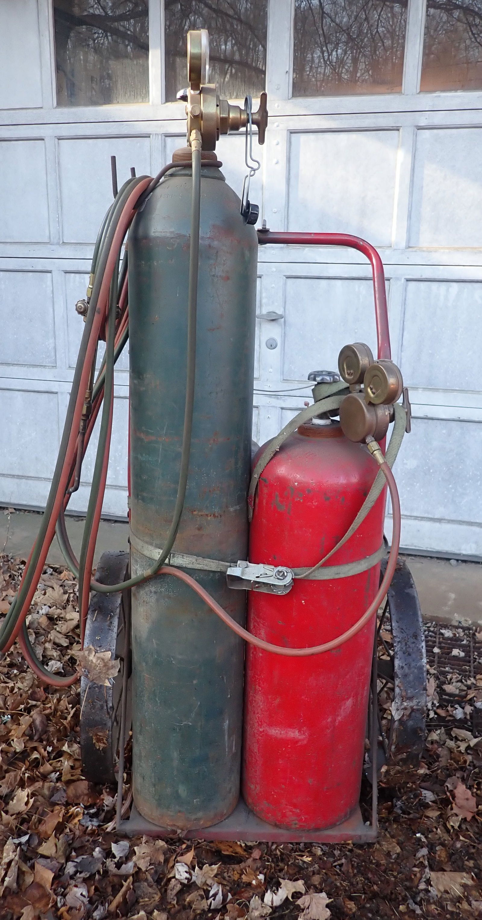 Oxygen / Acetylene Tanks , Cart , Victor Torch (1 of 11)