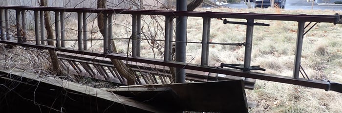 32' Fiberglass Extension Ladder