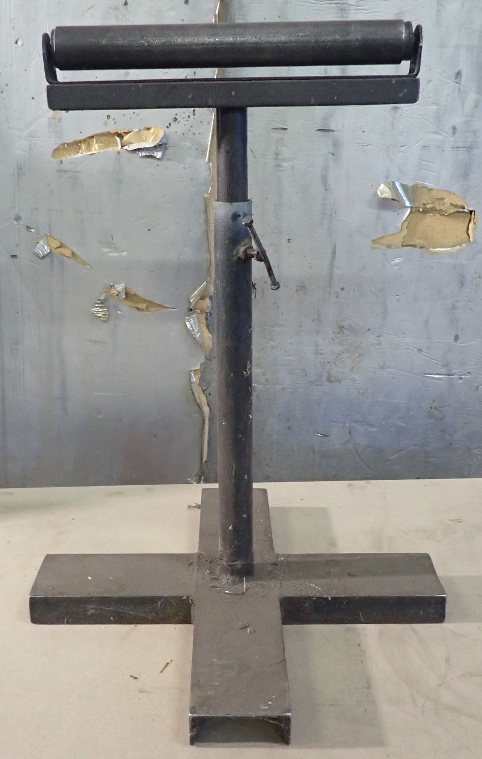 Roller Stand (1 of 3)