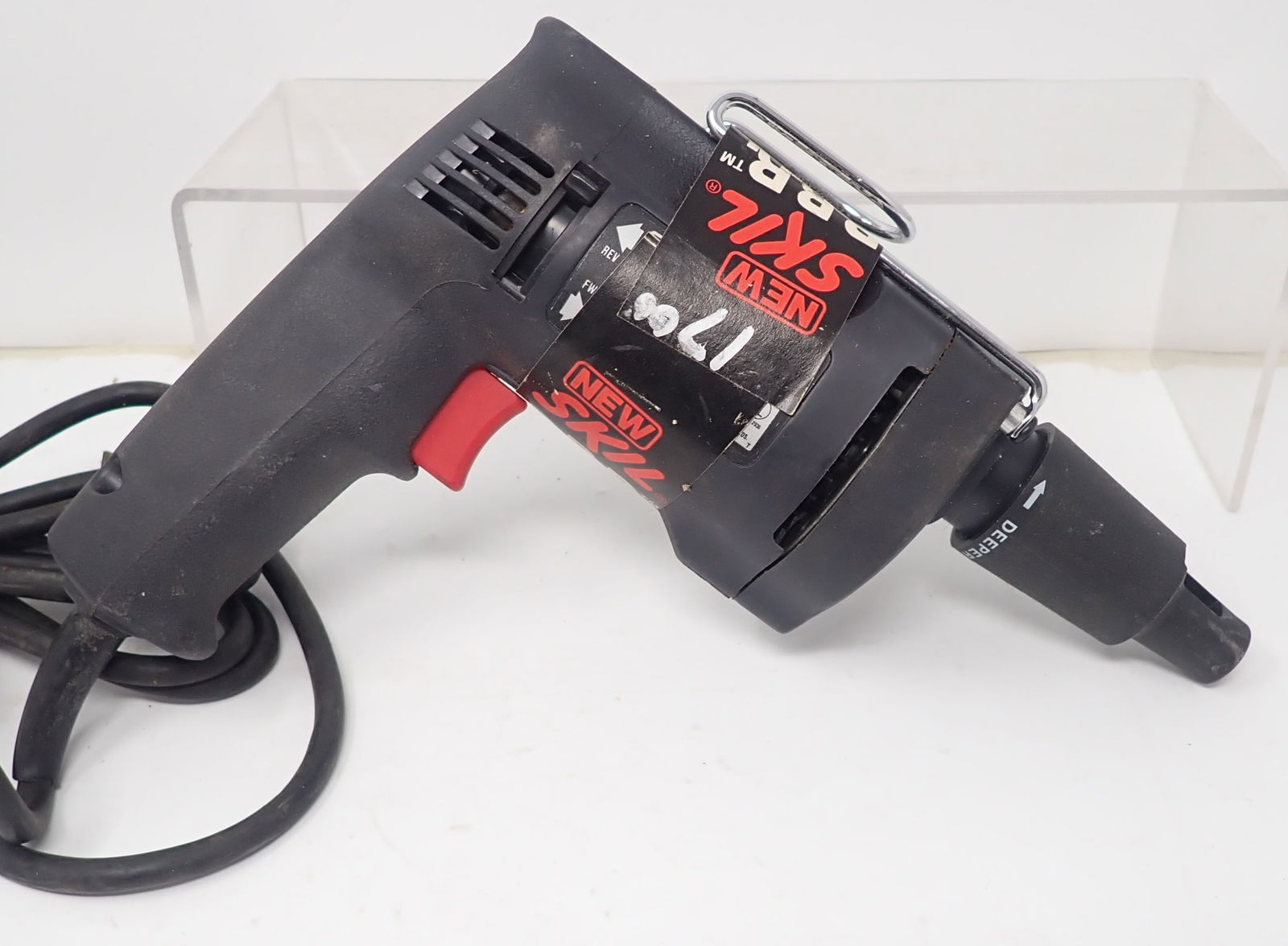 Skil Screwdriver: Shipping available