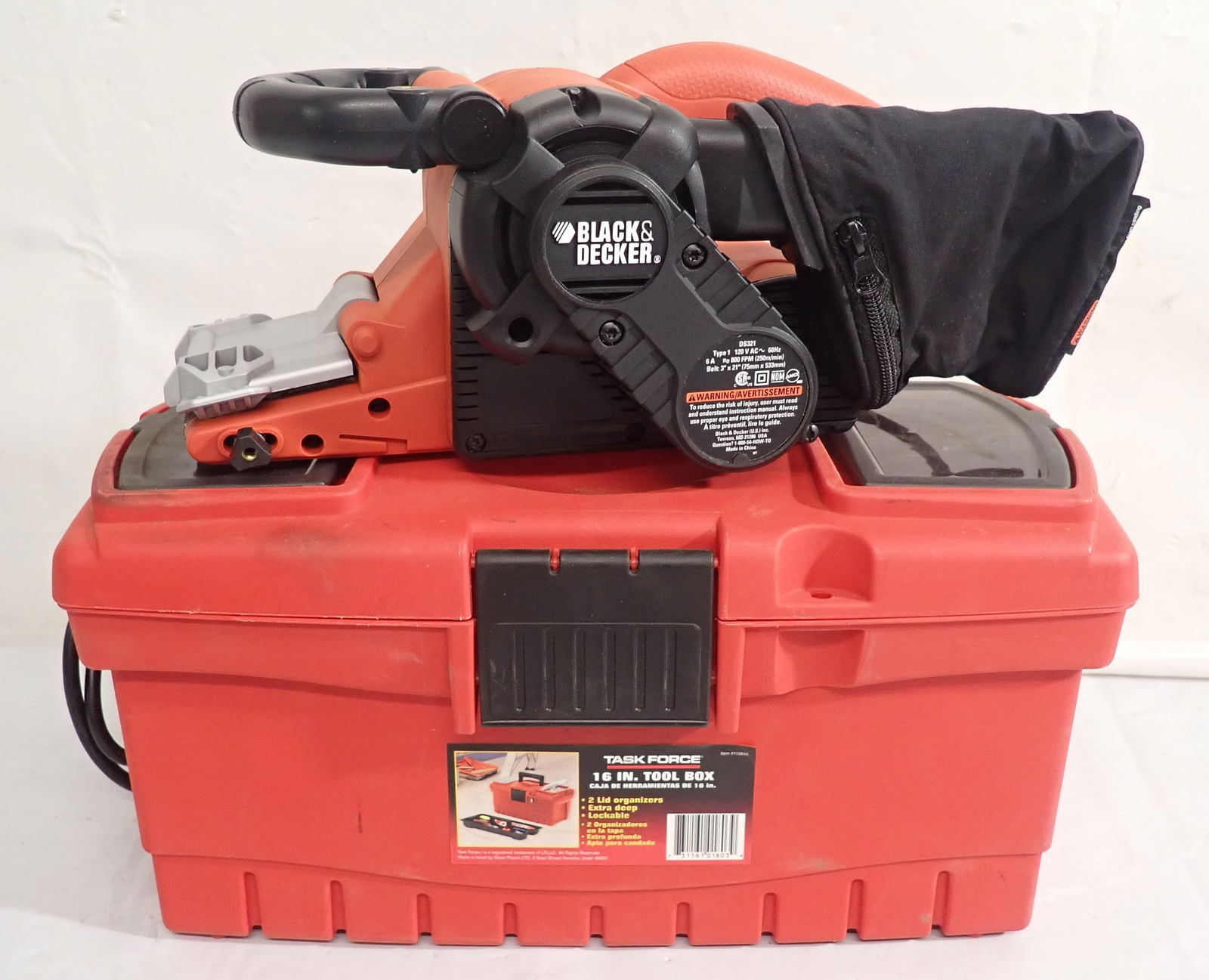 Black & Decker Dragster Belt Sander (1 of 3)