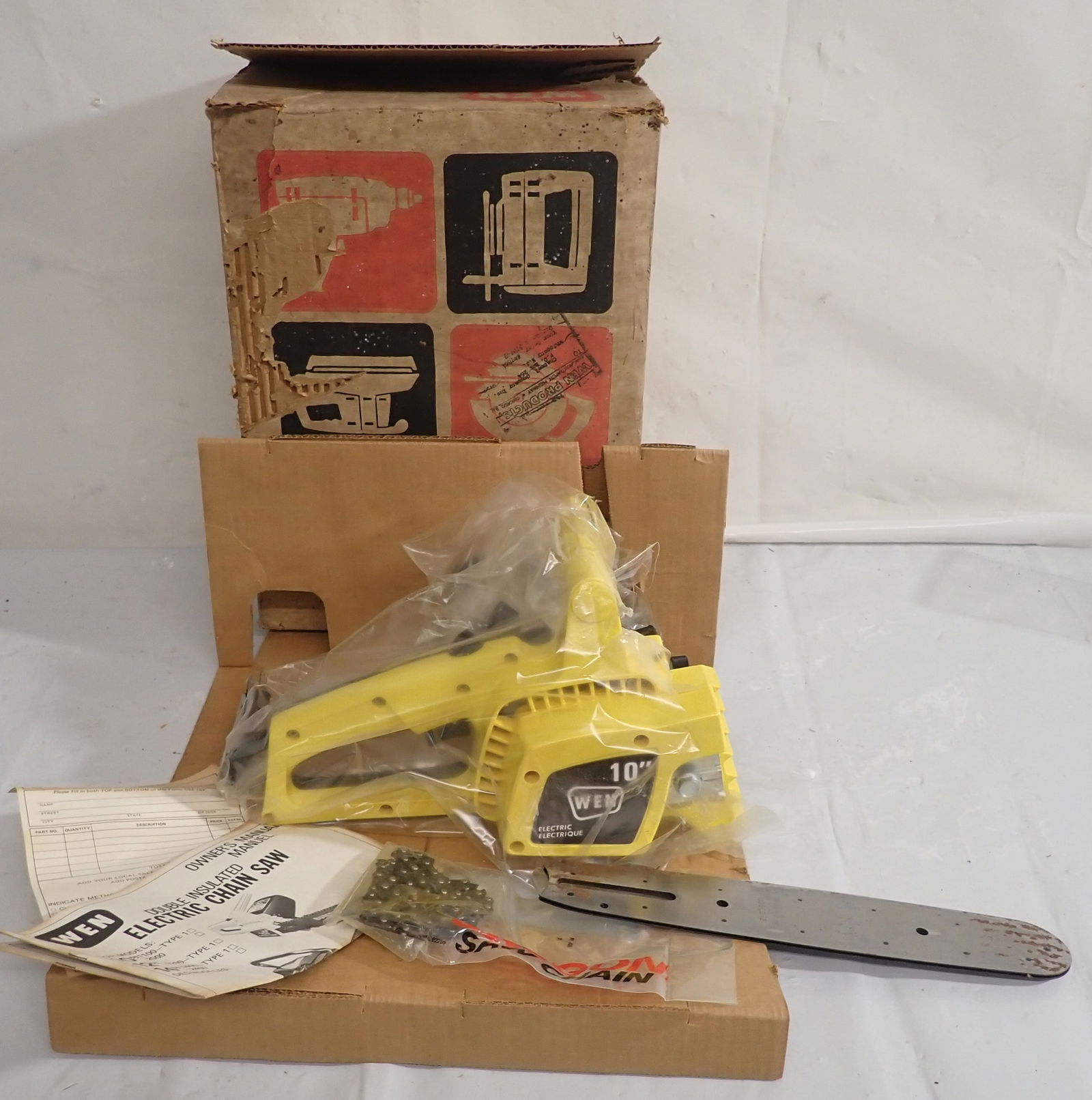 Wen 10" Electric Chainsaw (1 of 3)