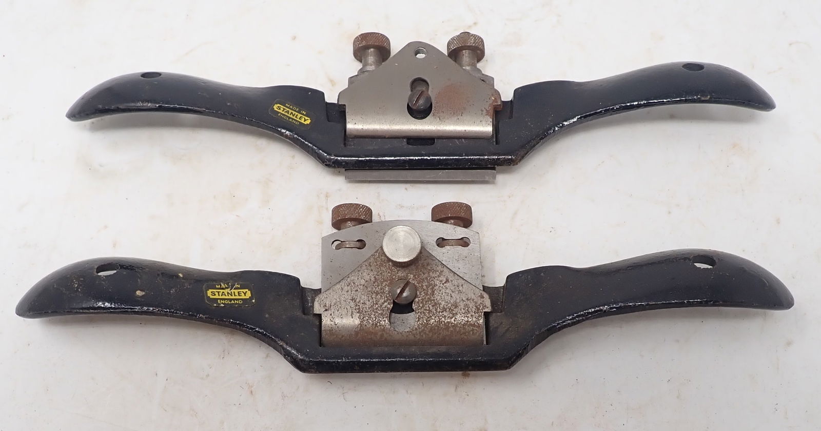 2 Stanley No. 151 Spokeshaves (1 of 4)