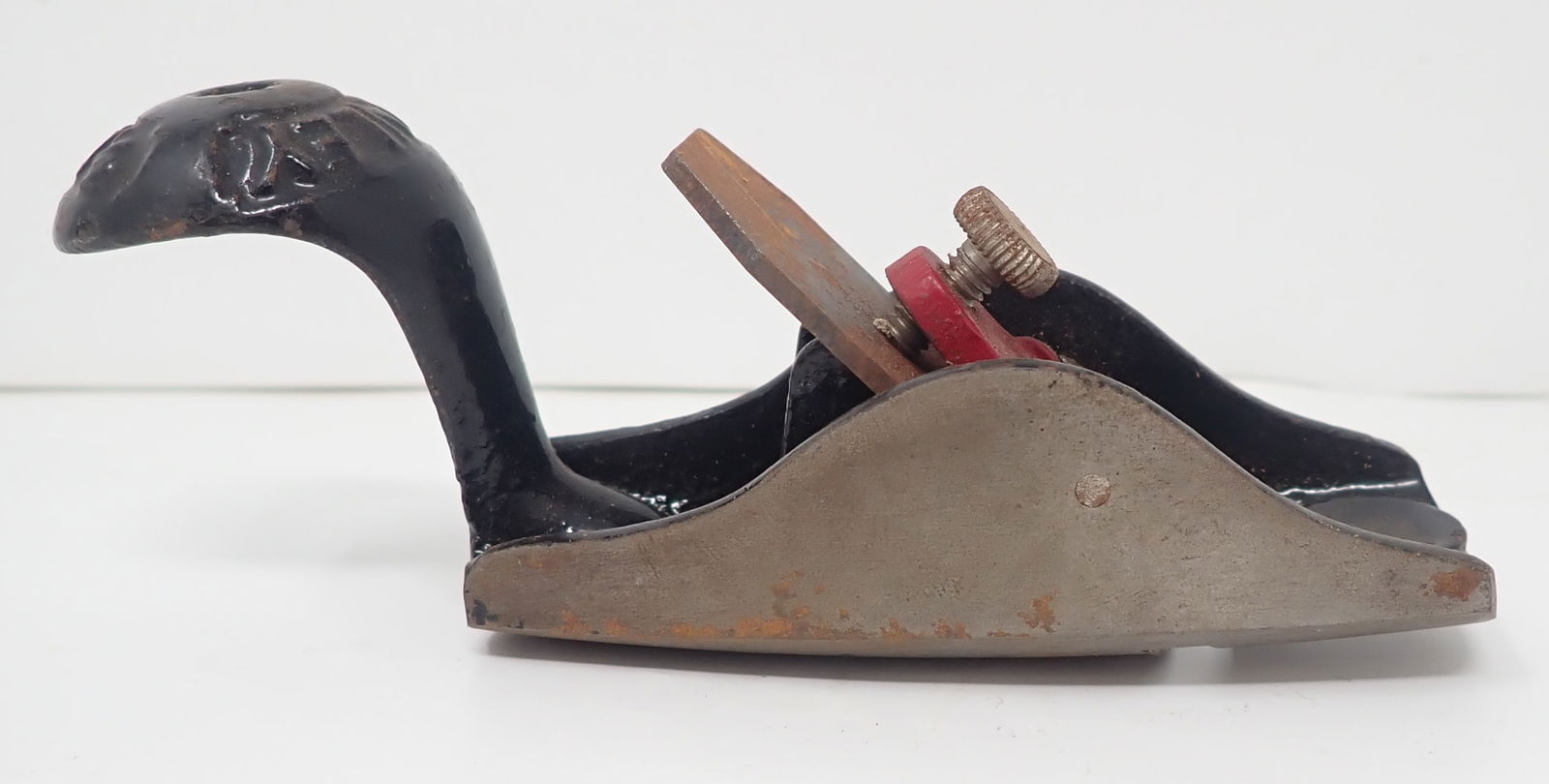 Stanley 100 1/2 Squirrel Tailed Curved Block Plane (1 of 7)