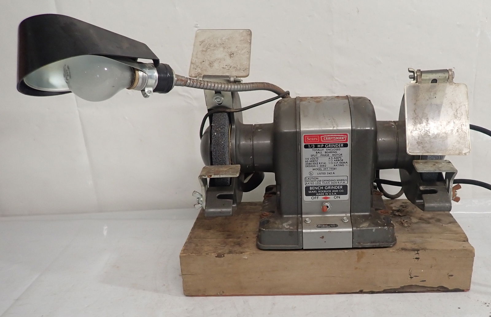 Craftsman 1/3hp Bench Grinder (1 of 4)
