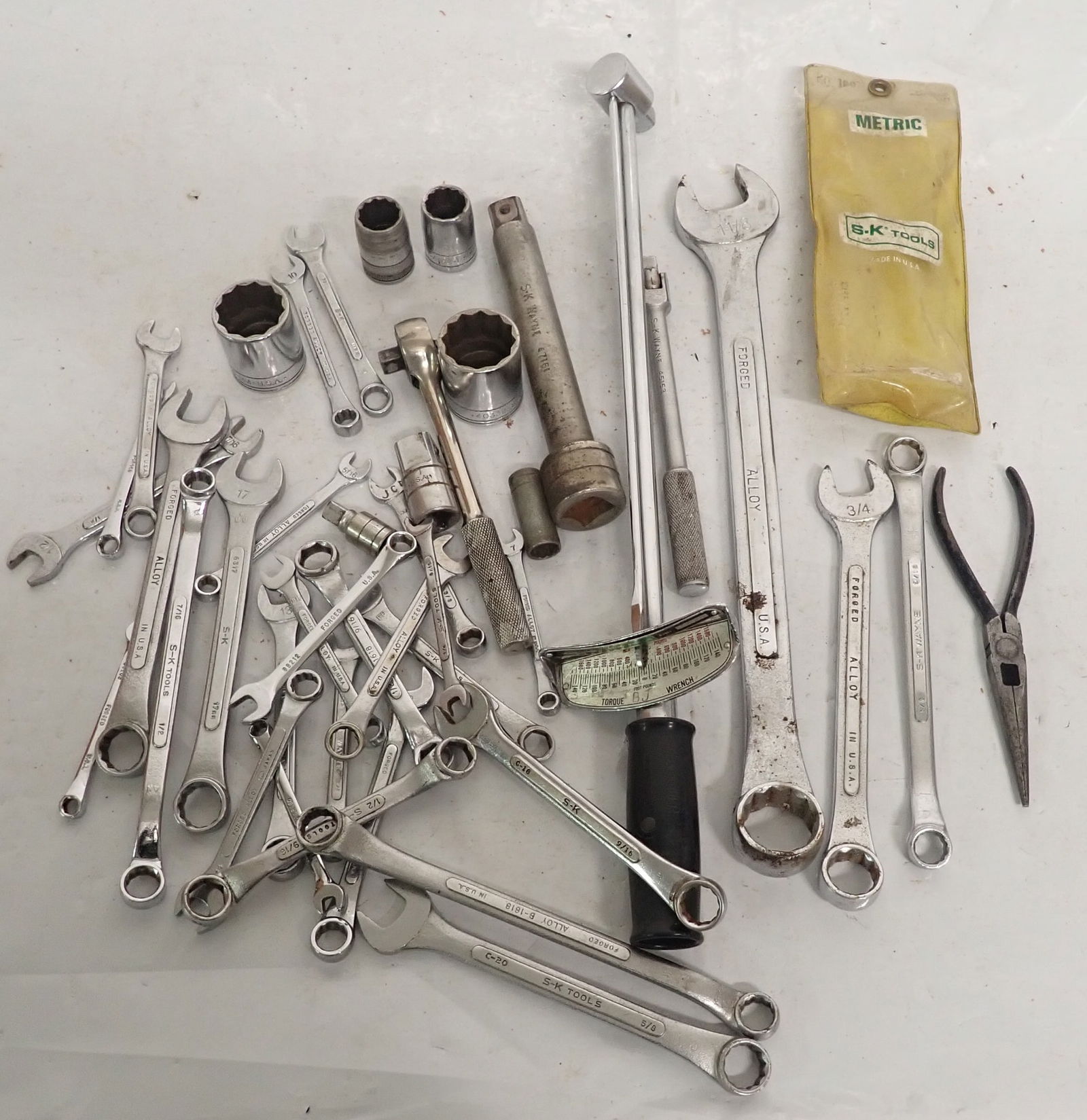 S-K Wrenches, 3/8" Rachet, 3/4" Extension, 1/2" Sockets (1 of 4)