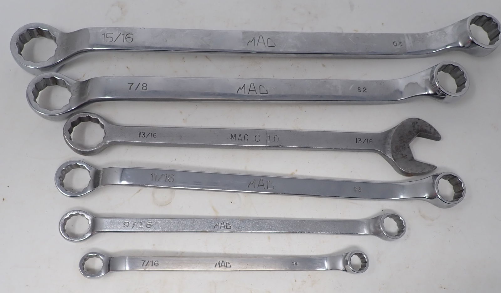Mac Box & Combination Wrenches (1 of 2)