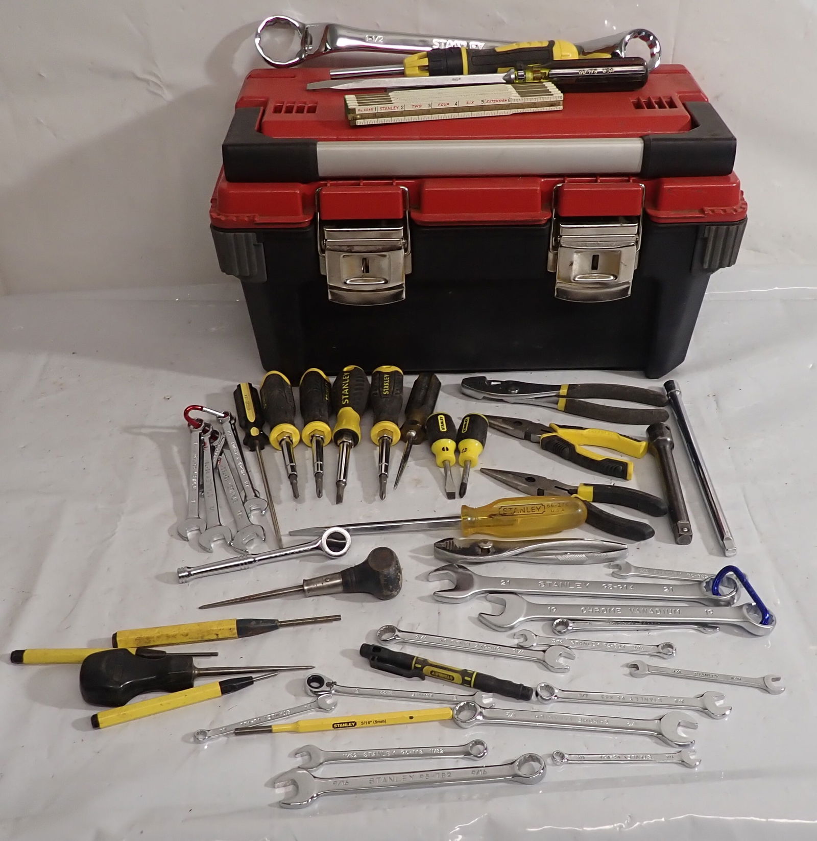 Stanley Wrenches , Screwdrivers , Punches, Pliers , Misc Tools: Box is approx 10 1/4" x 20" x 11" tall. Shipping available