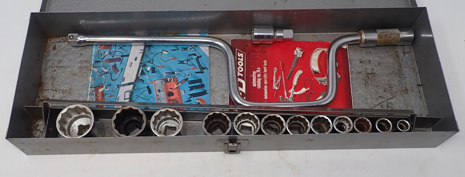 Giller 1/2" Speed Handle & Sockets w/ K&D Brochures: Sockets from 12mm - 1 /14".