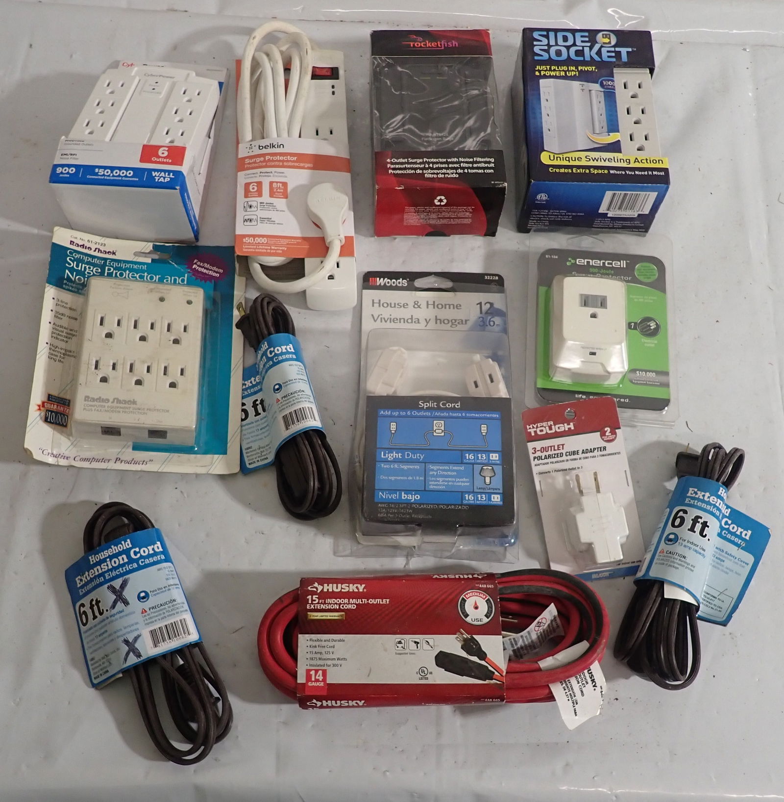 Extension Cords & Surge Protectors (1 of 3)