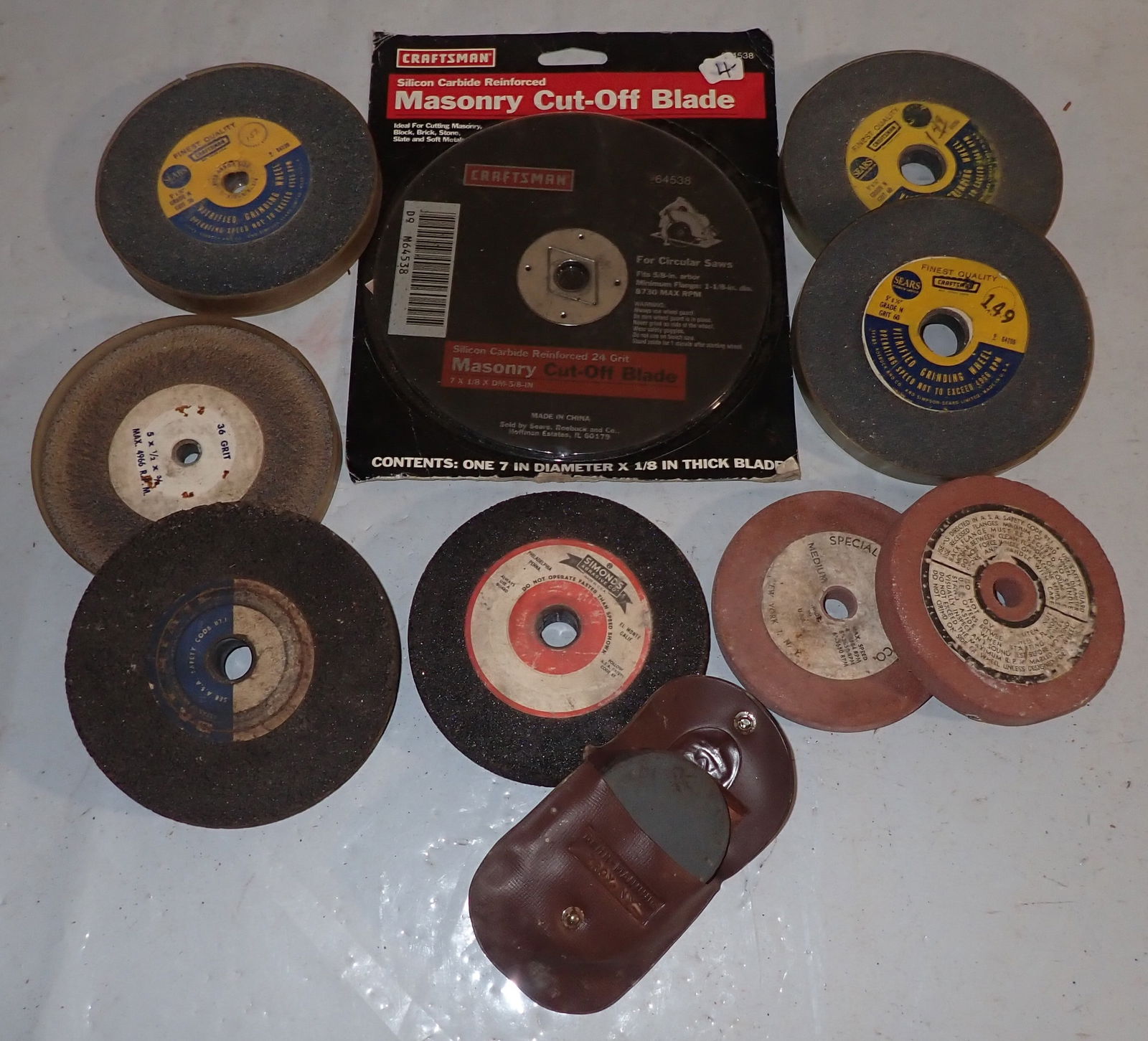Masonry Cut Off Wheel & Grinding Wheels (1 of 2)