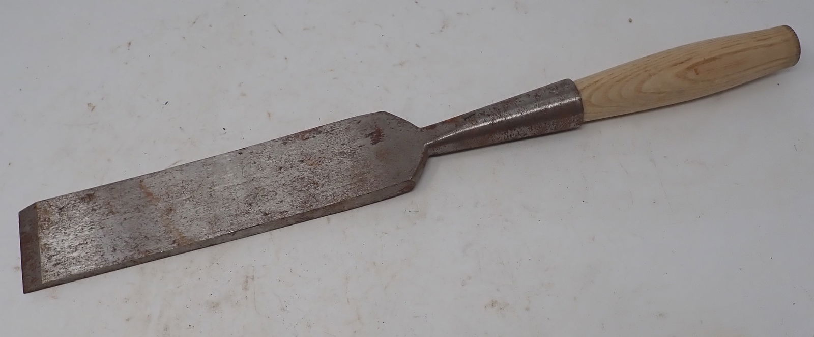 Greenlee Slick: Apprx 2" x 17 1/4". Shipping available