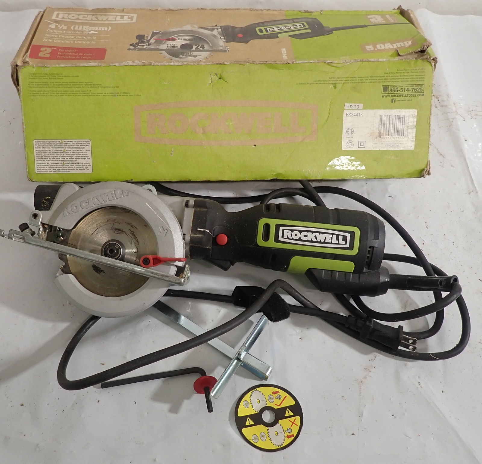 Rockwell 4 1/2" Compact Circular Saw (1 of 3)