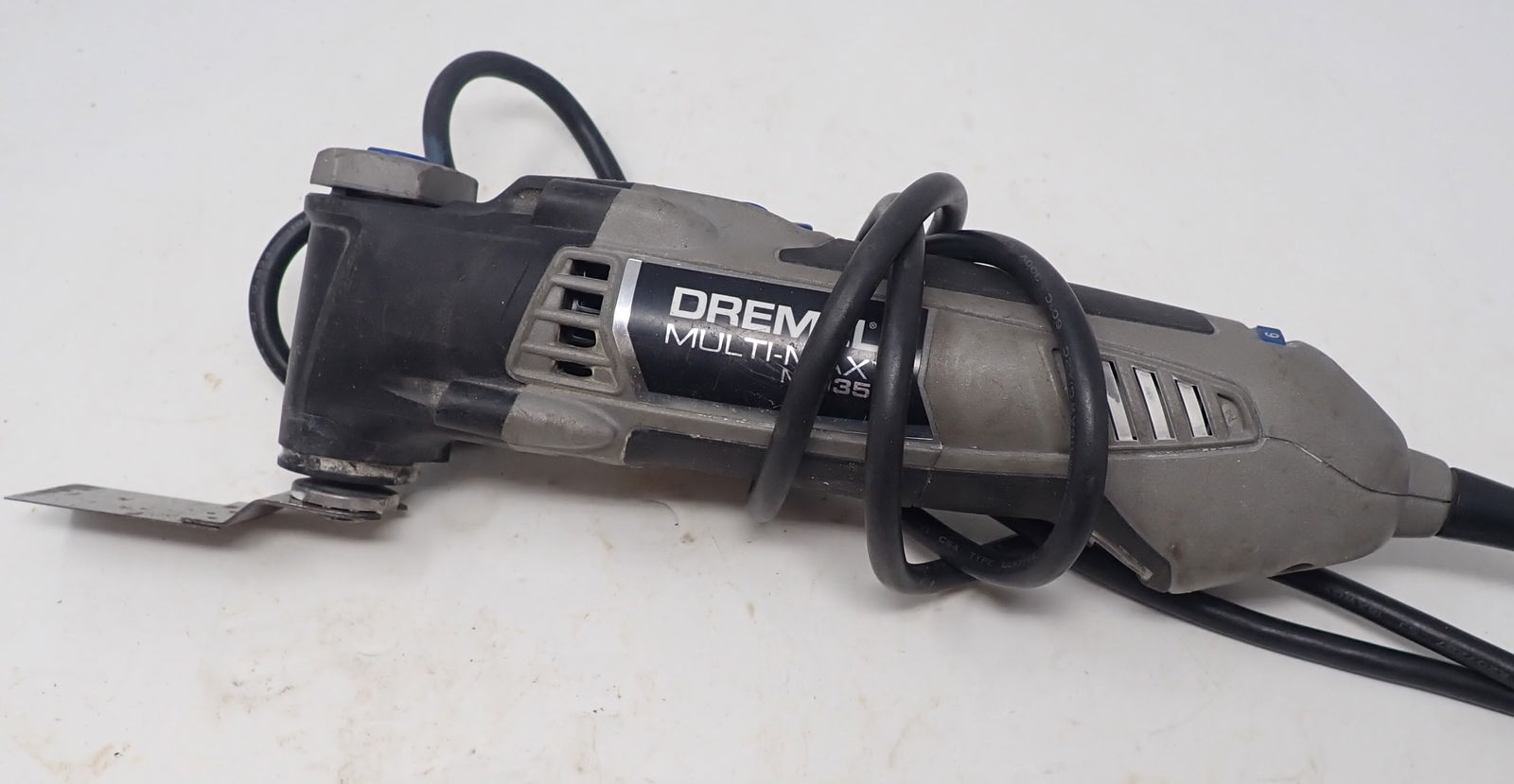 Dremel Multi-Max MM35 Oscillating Tool (1 of 3)