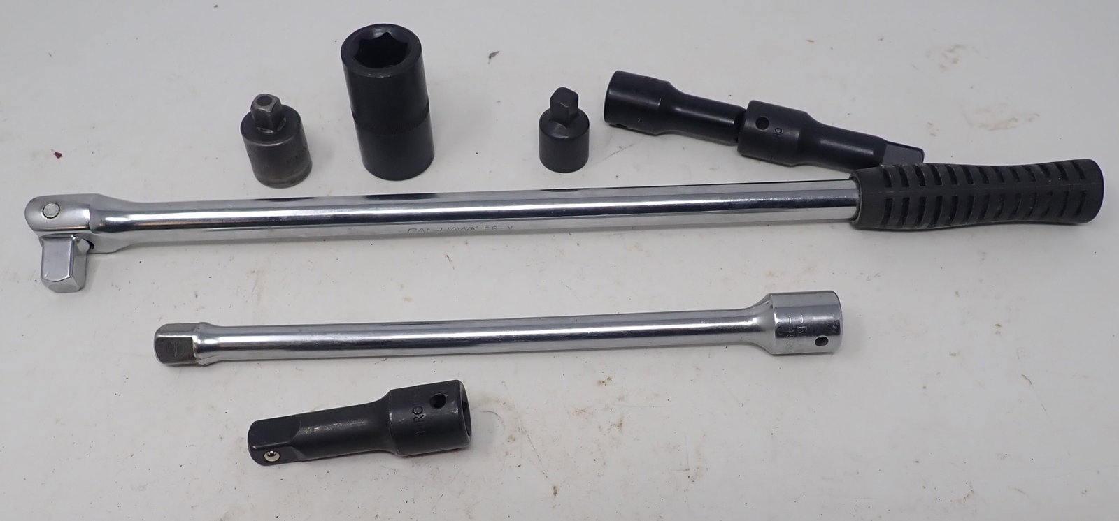 Cal-Hawk 1/2" Breaker Bar, Blackhawk Extension & Misc (1 of 2)