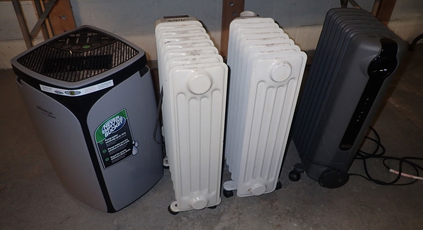 Dehumidifier & Heaters (1 of 2)
