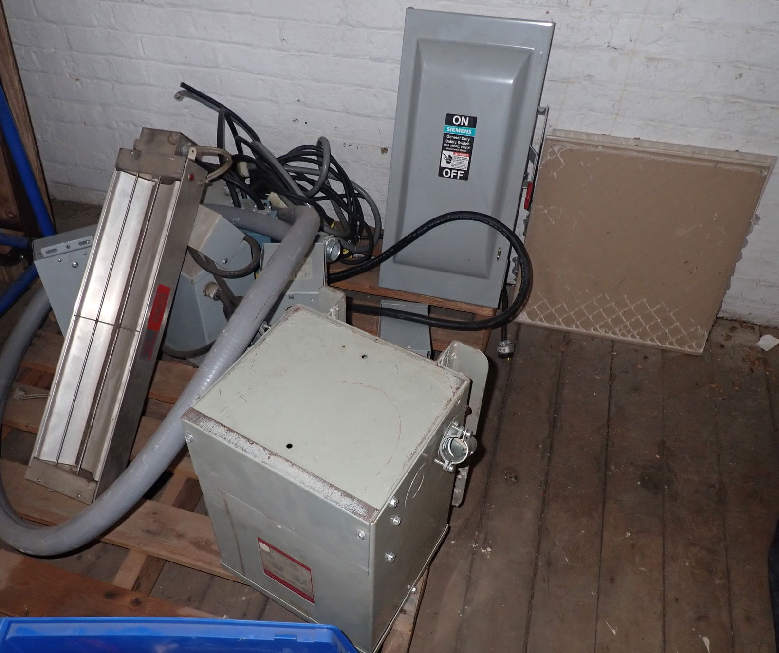 Plastic Machine, Dividers, & Misc - 6