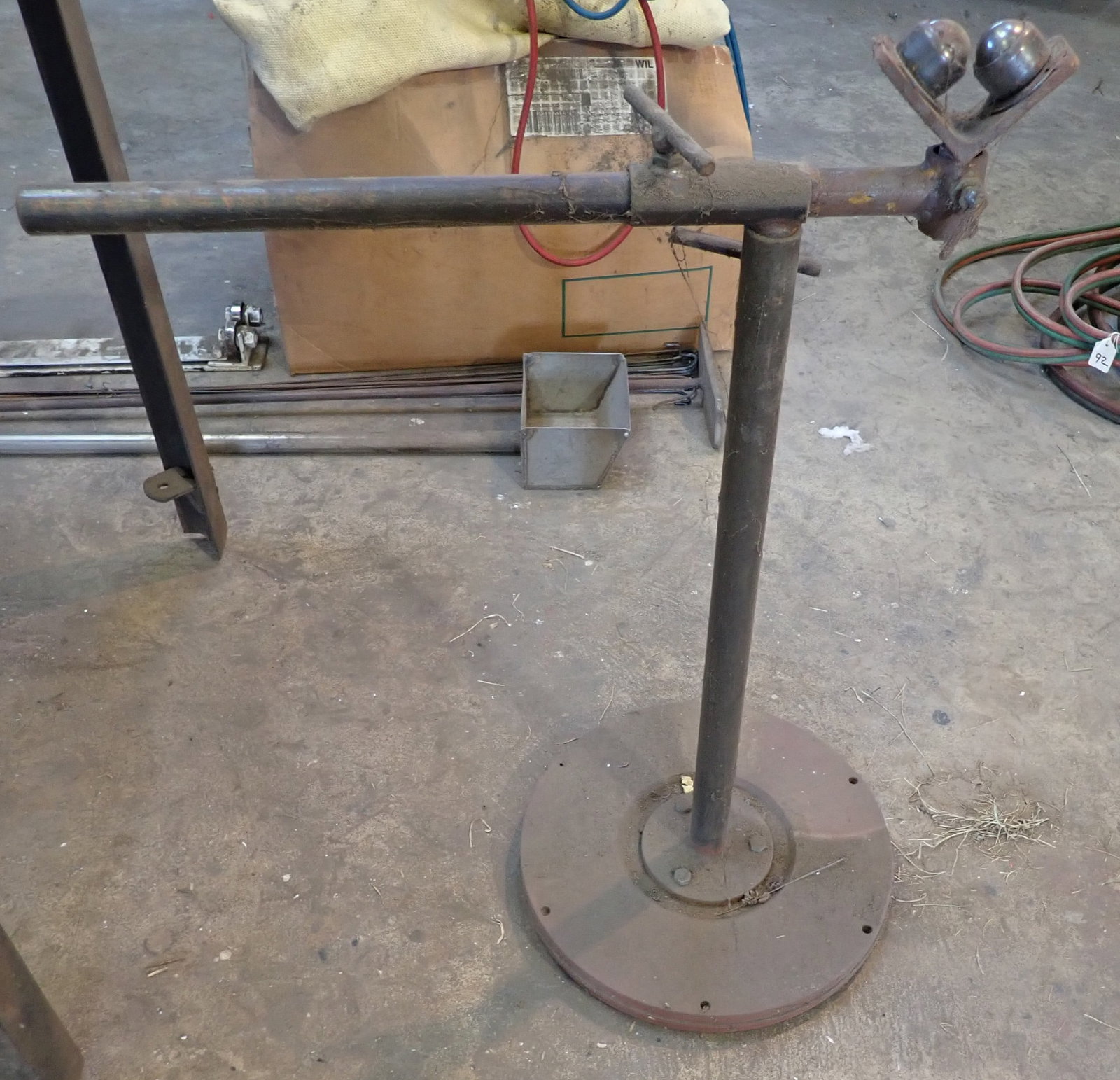Adjustable Glass Blowing Roller Stand: NO in house shipping !