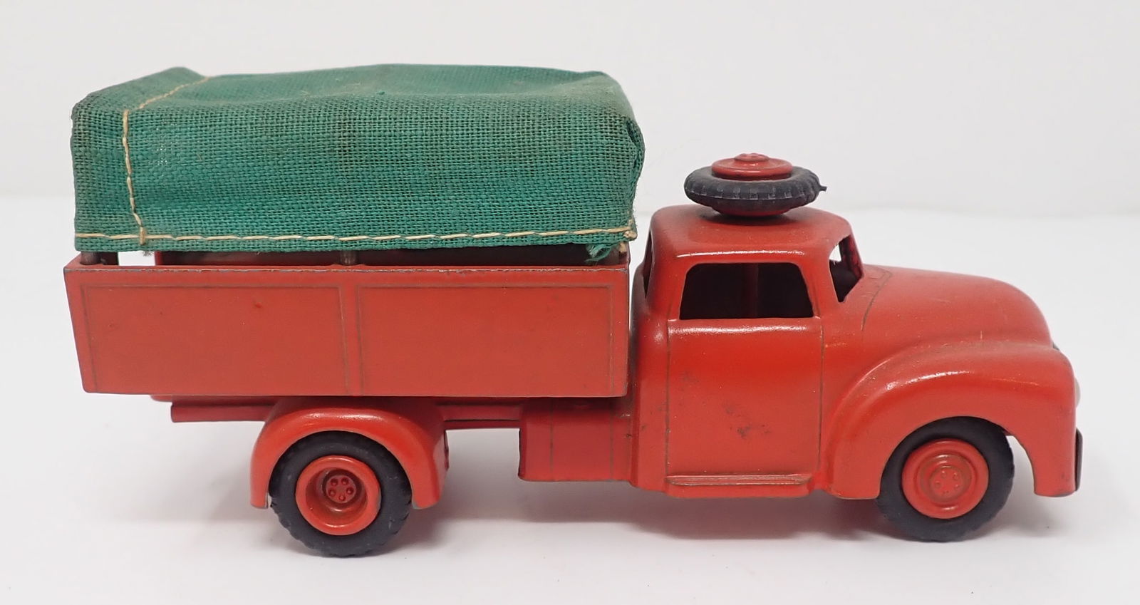 Vilmer Covered Truck: Approx 4 1/2" long. Shipping available