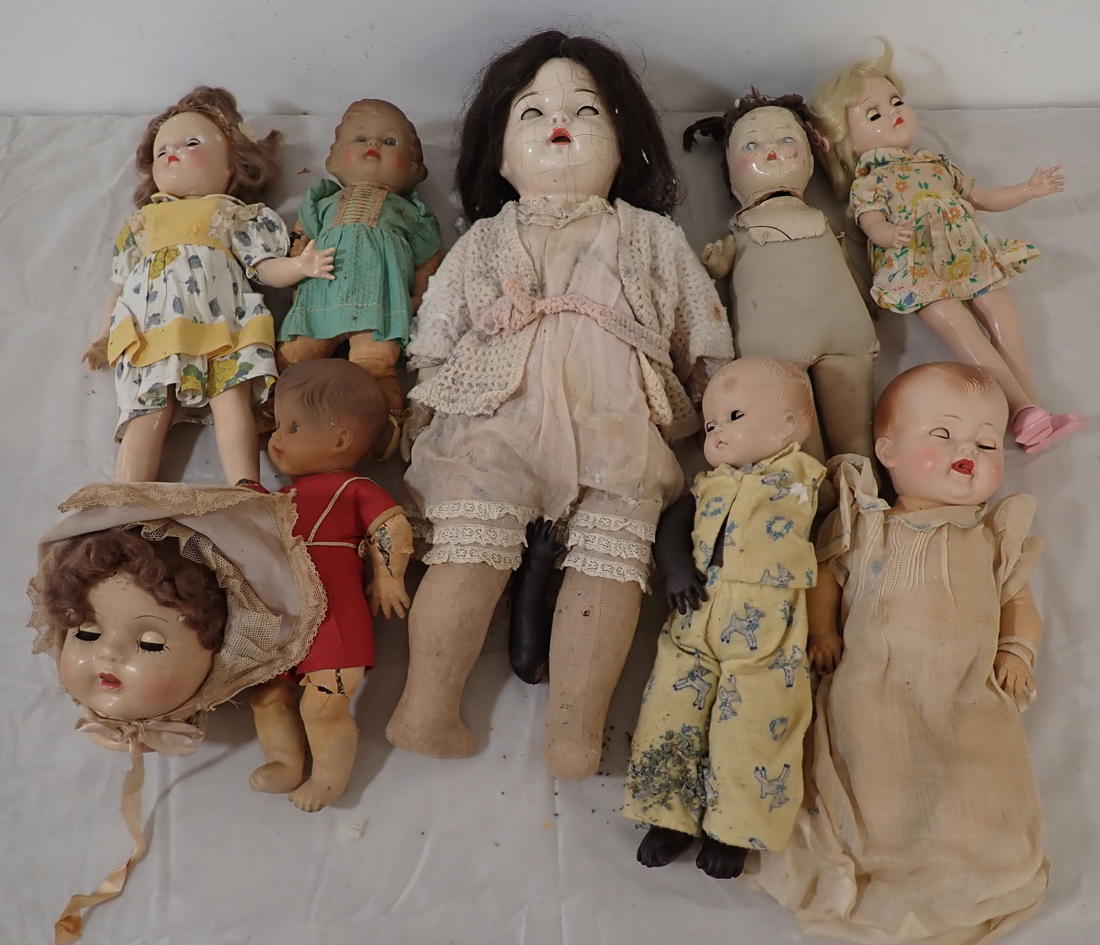 Ideal & Misc Dolls: Largest is apprx 22 1/2". Shipping available