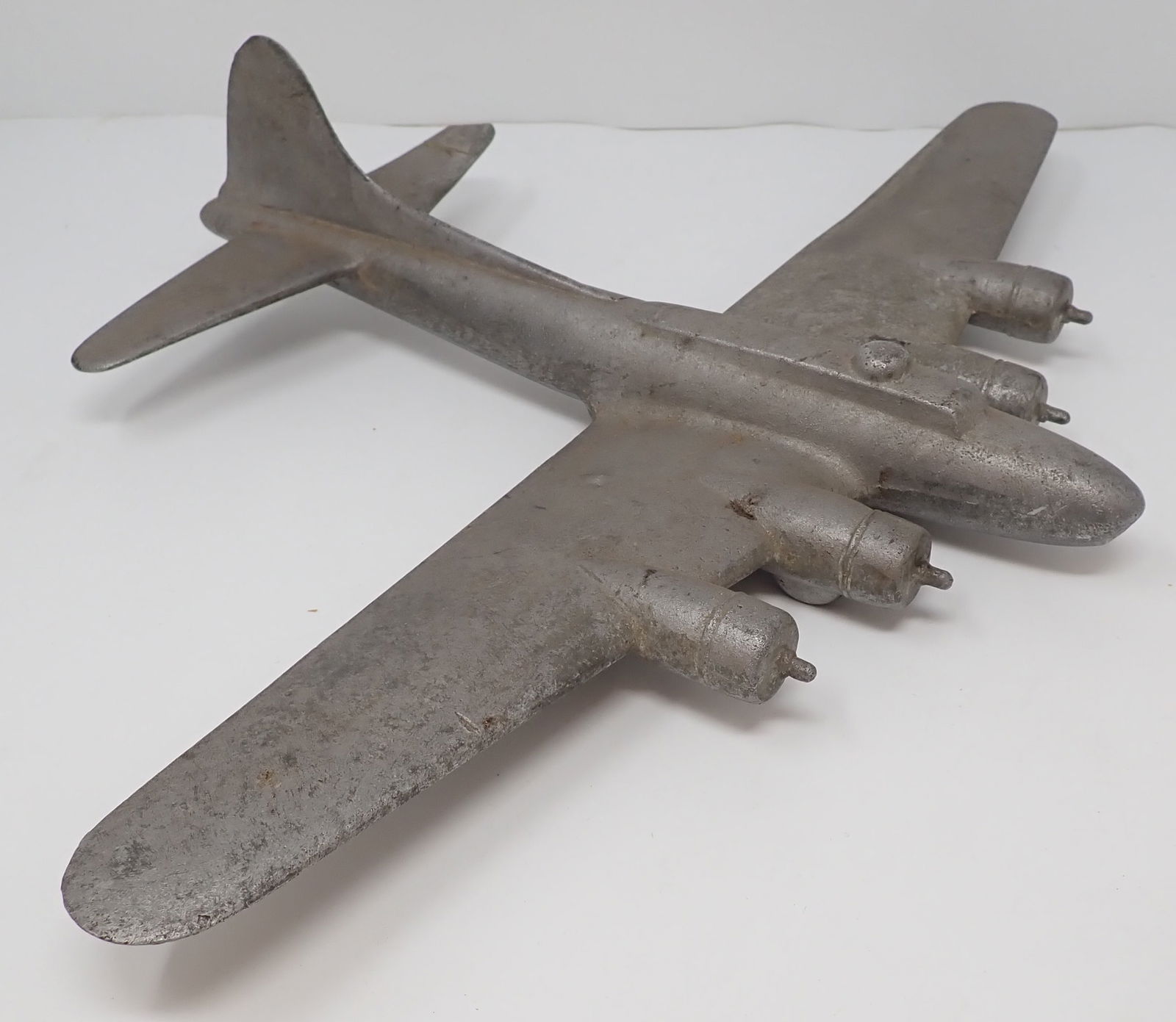 Cast Aluminum Airplane: Apprx 17" x 12 1/4" x 3 1/2" tall. Shipping available