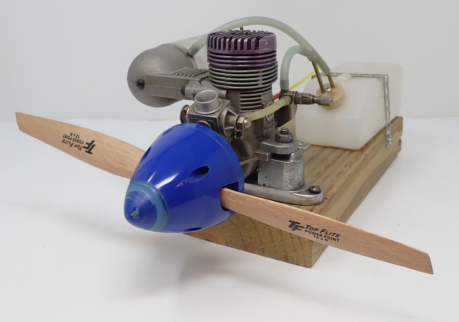 Tower Hobbies Model Airplane Gas Engine: Prop is approx 12 1/4" long. Shipping available