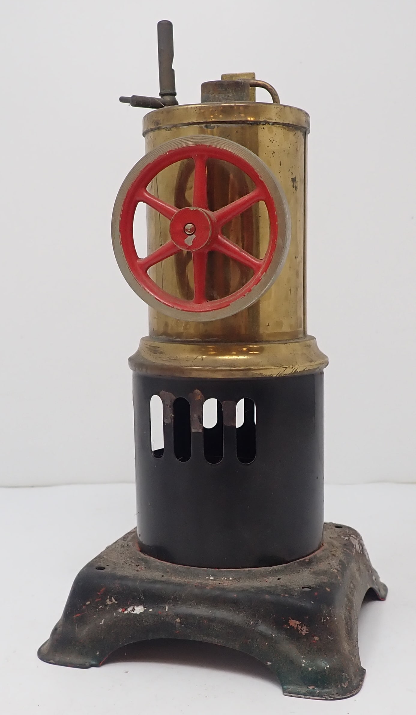 Vertical Steam Engine - 3