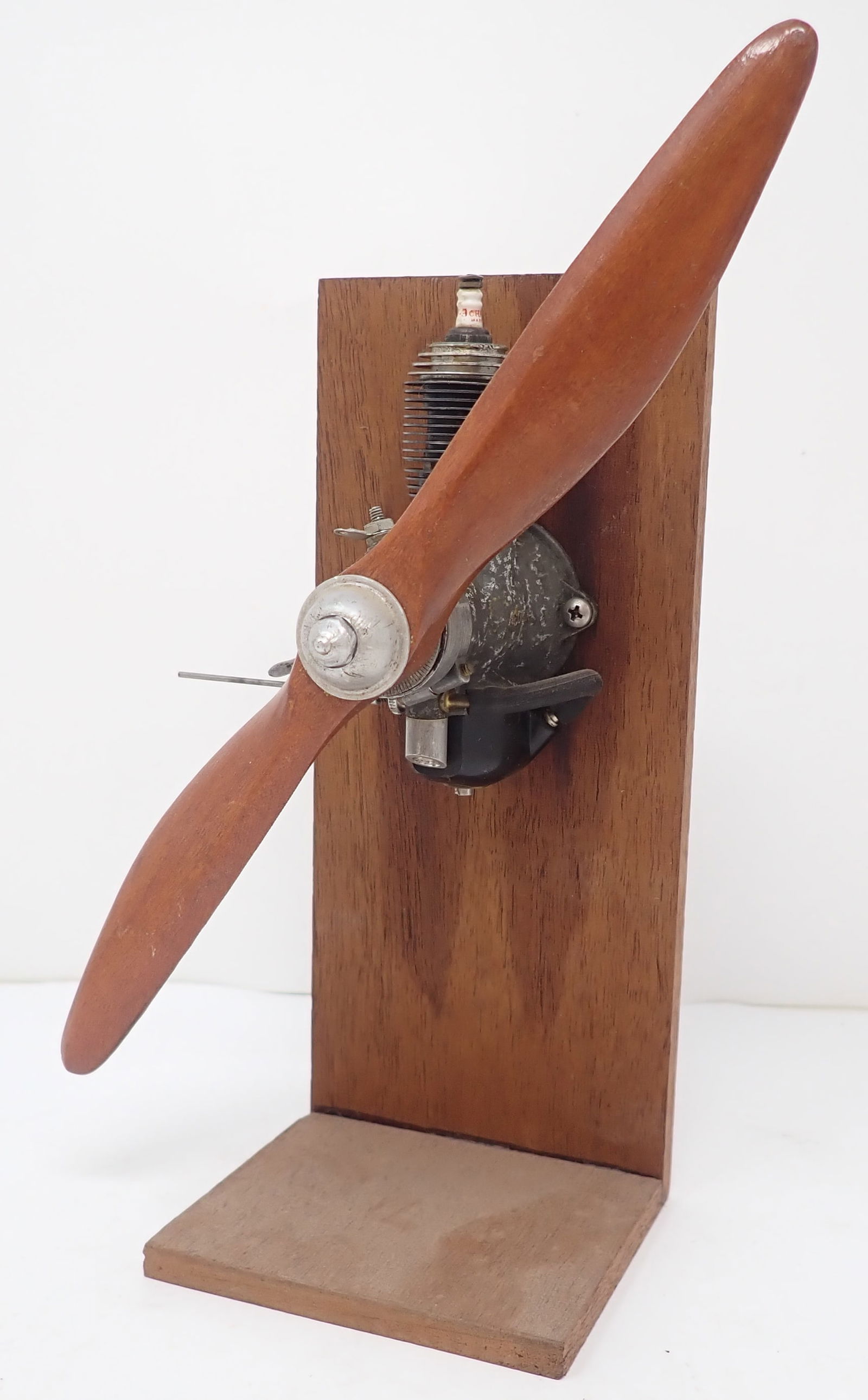 Arden Gas Powered Airplane Engine: Prop is approx 8" long. Shipping available