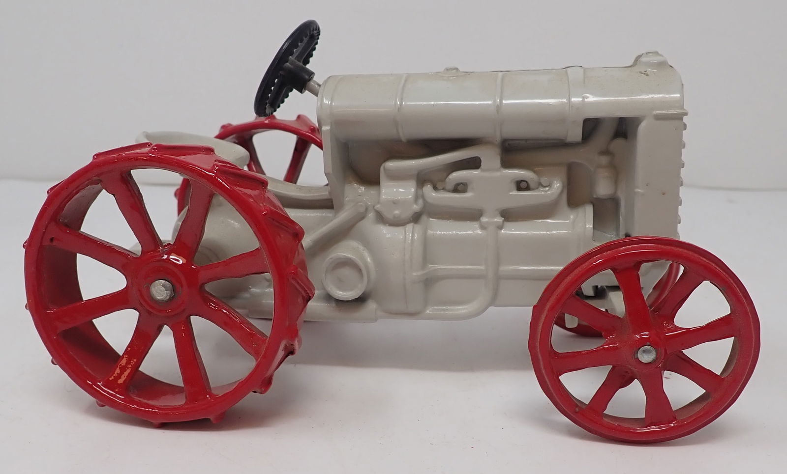 Fordson Tractor: Apprx 6 1/2" long. Shipping available