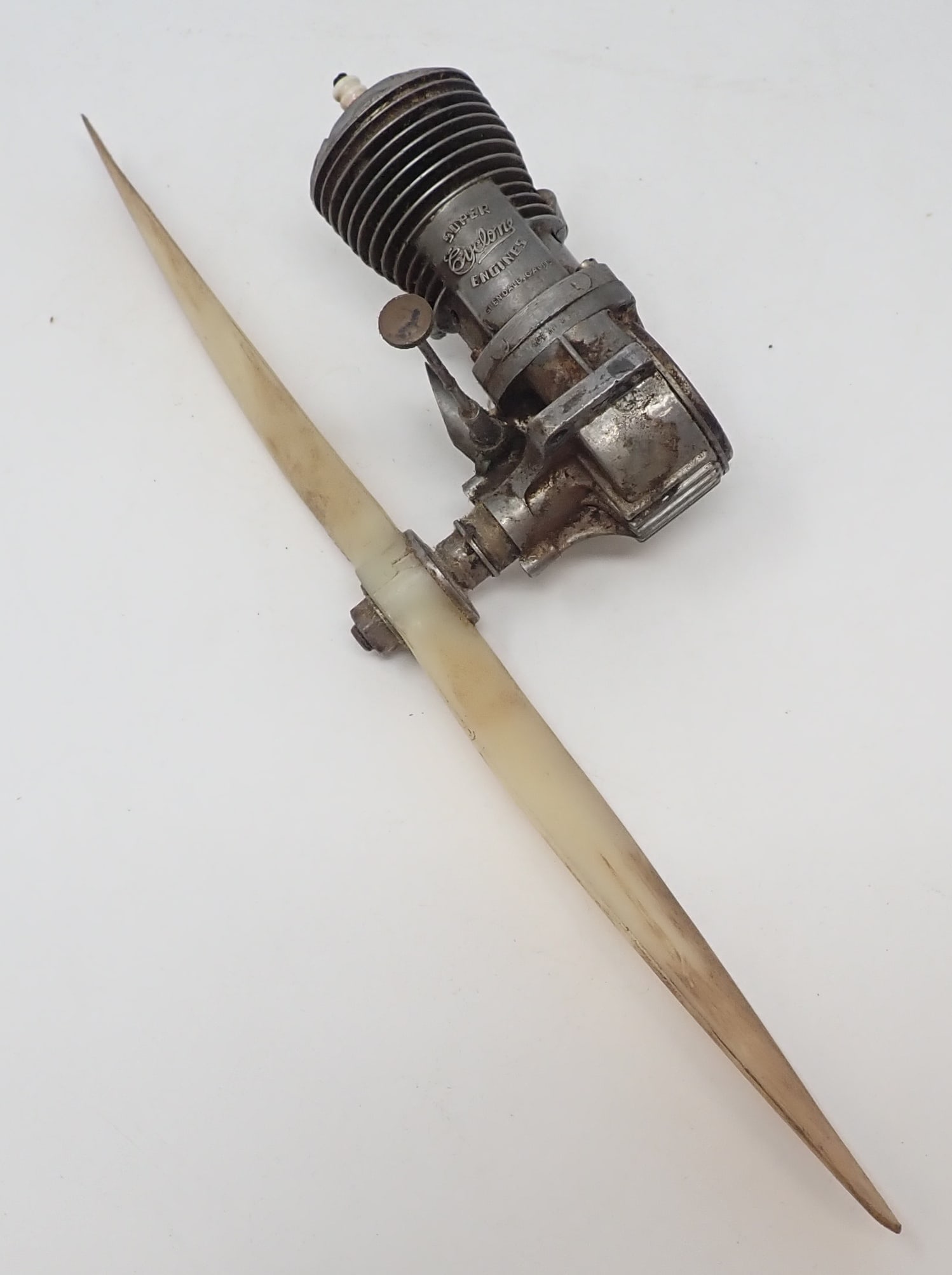 Super Cyclone Model Airplane Gas Engine: Prop is apprx 12" long. Shipping available