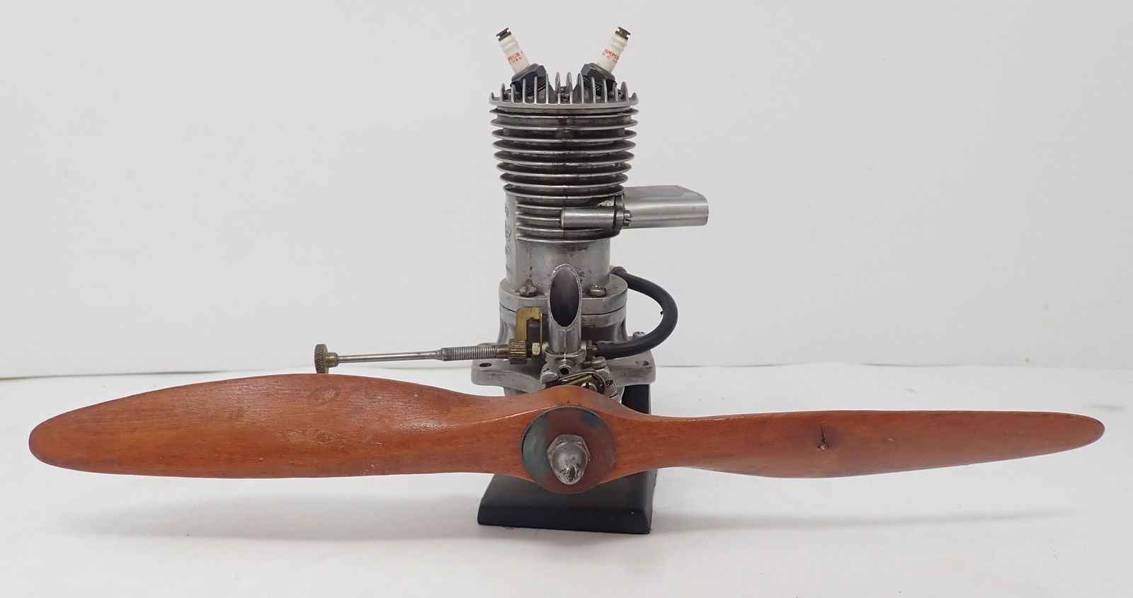 Super Cyclone Twin Plug Model Engine: Prop is approx 10 7/8" long. Shipping available