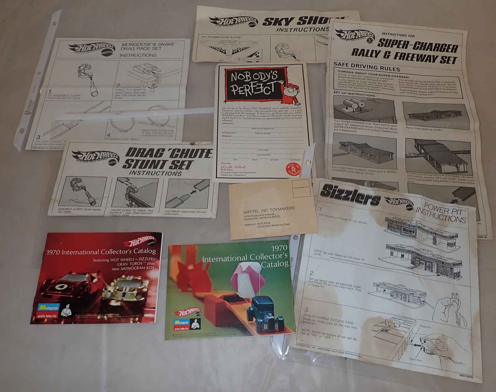 Hot Wheels Collector Catalogs & Instructions: Shipping available