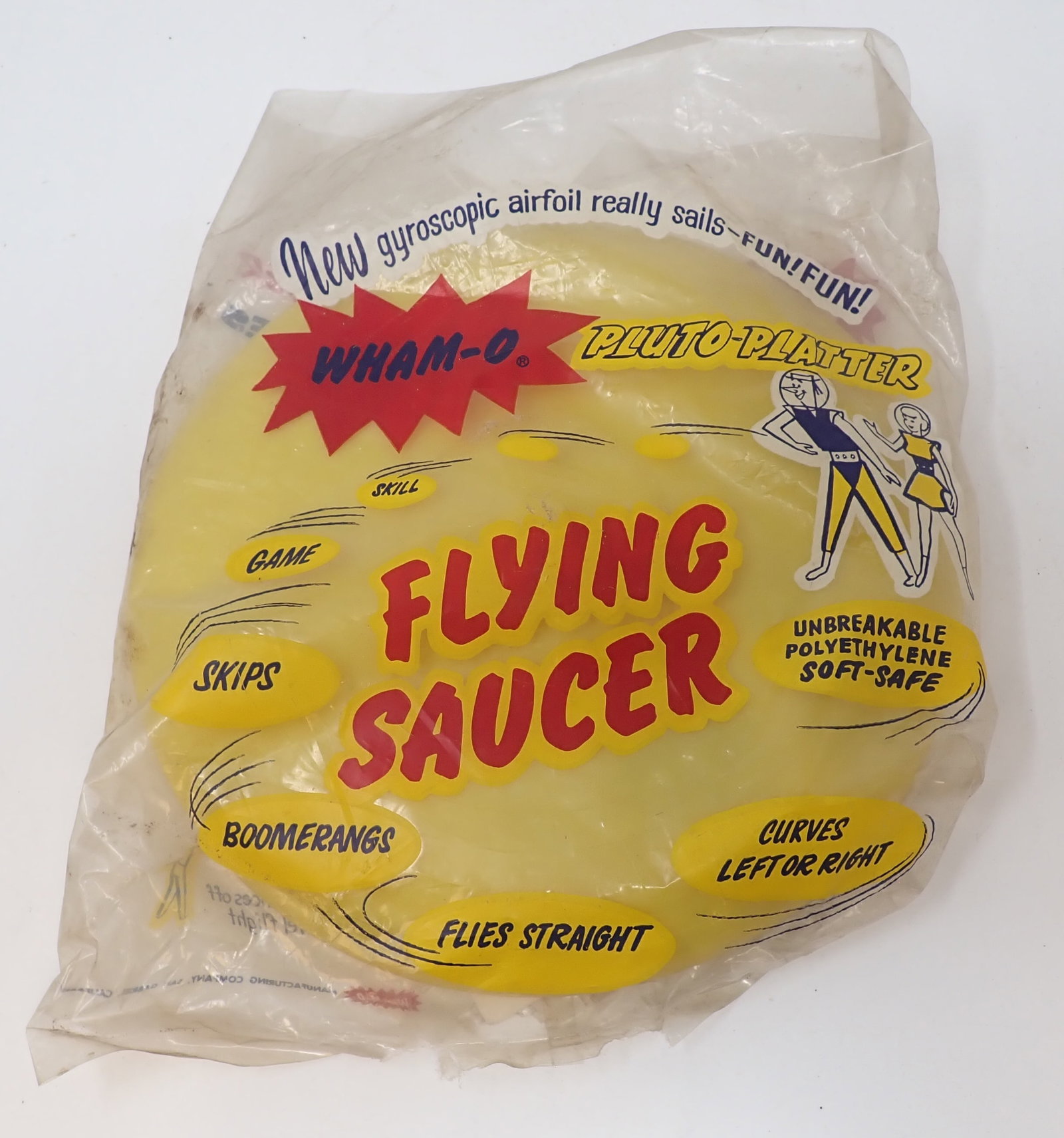 Wham-O Pluto Platter Flying Saucer Frisbee: Approx 9 1/4" in diameter. Shipping available
