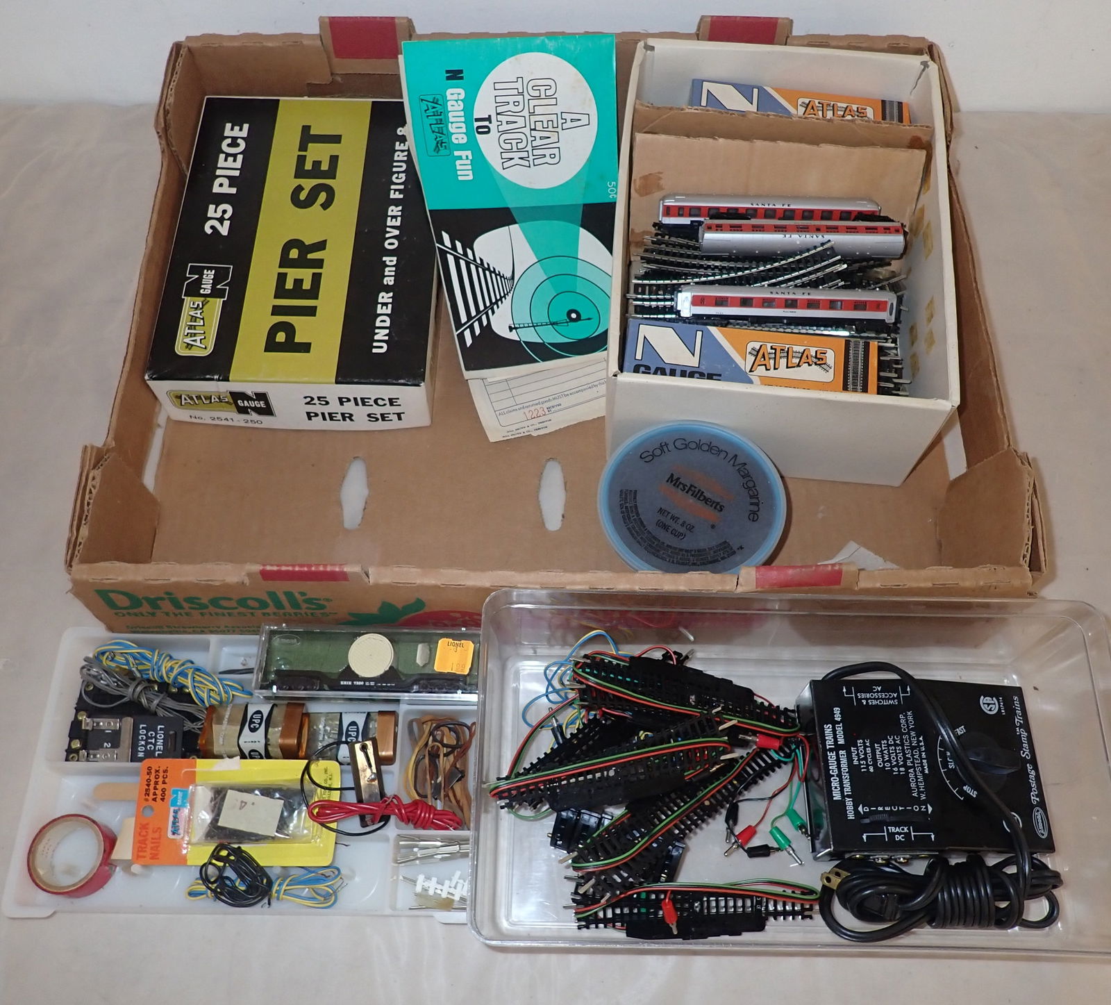 N Gauge Track, Atlas Pier Set, Aurora Transformer: Shipping available