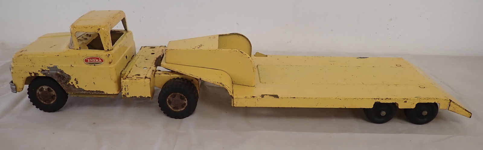 Tonka Lowboy: Approx 28" long. Shipping available