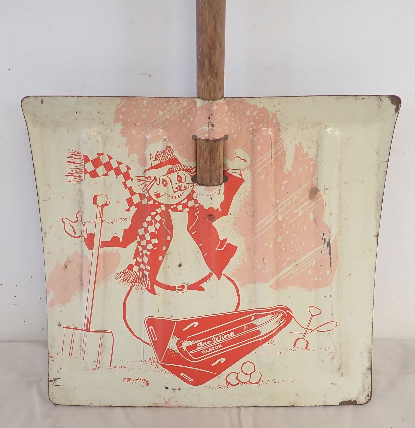 Blazon Snow Wing Childs Snow Shovel: Approx 10 1/4" x 29 7/8". No in house shipping !