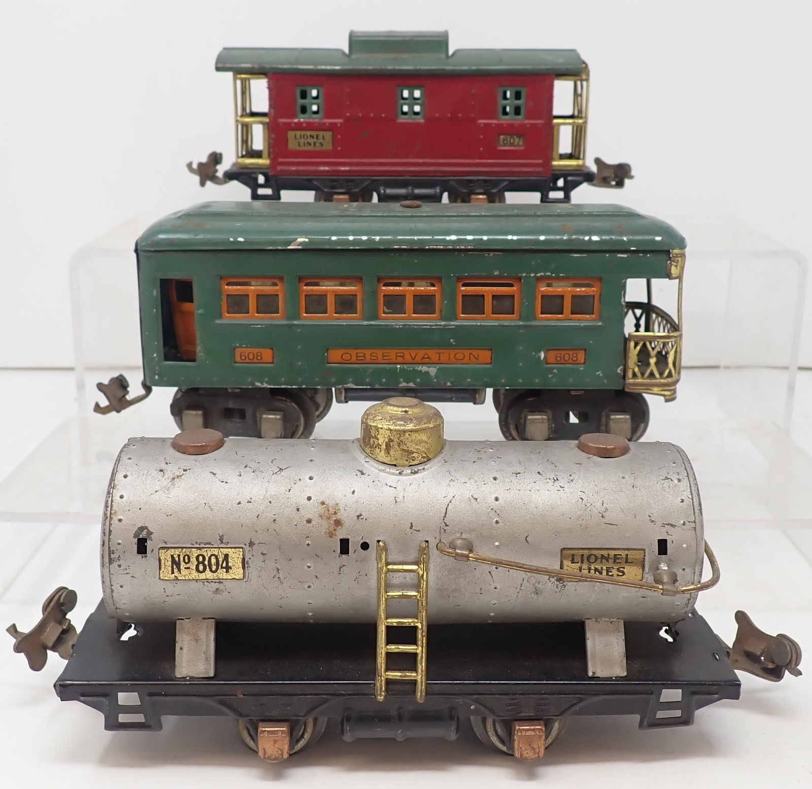 Lionel 608 Observation, 807 Caboose, & 804 Tanker (1 of 6)