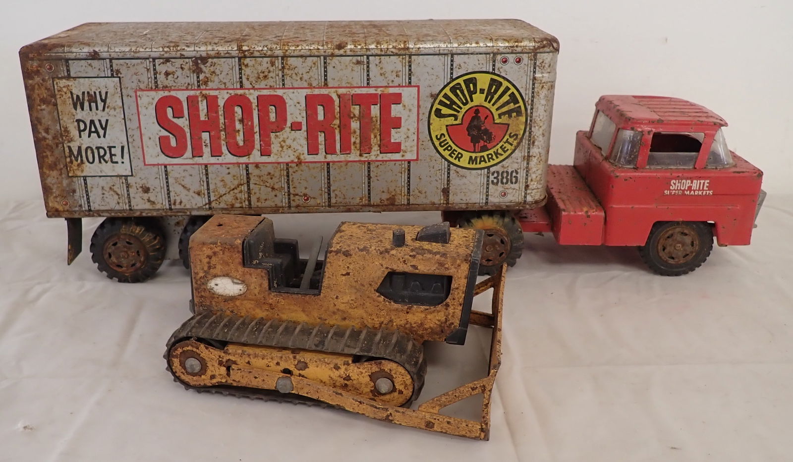 Lumar Mack Shop Rite Tractor Trailer & Bulldozer: Tractor Trailer is apprx 24" long. Shipping availble