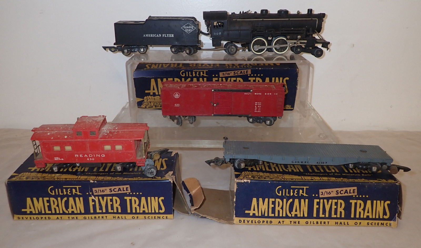 American Flyer Locomotive , Tender, & Cars (1 of 5)