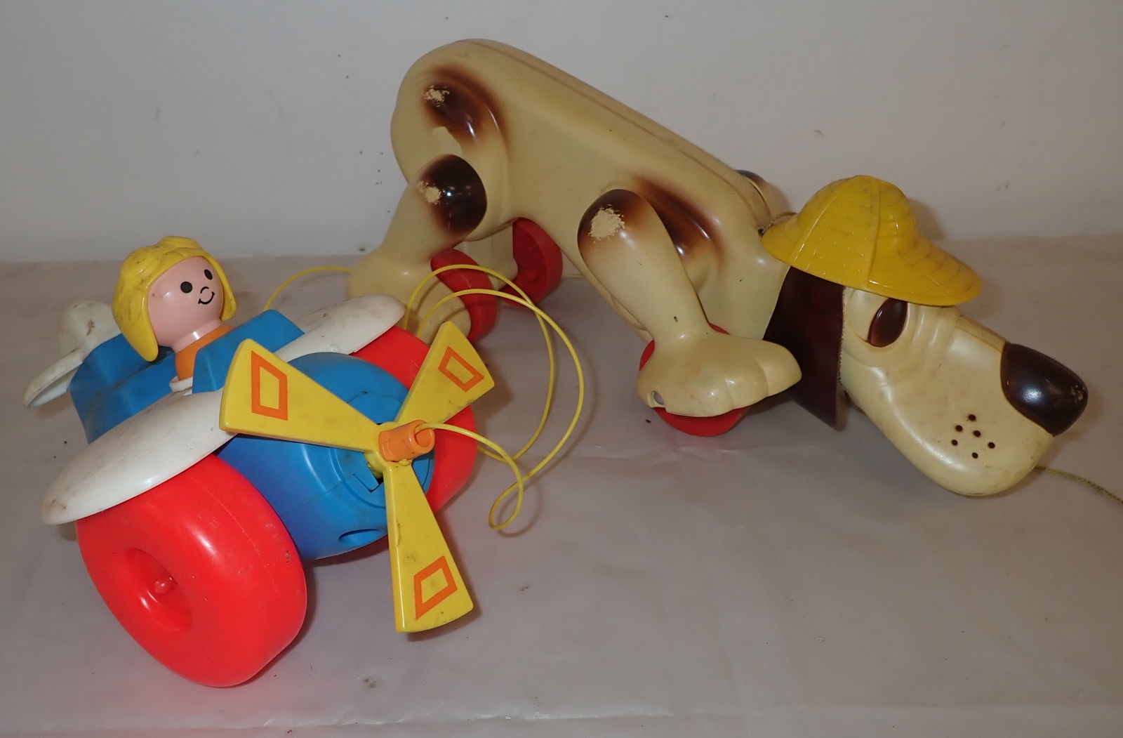 Fisher Price Pulltoys: Shipping available