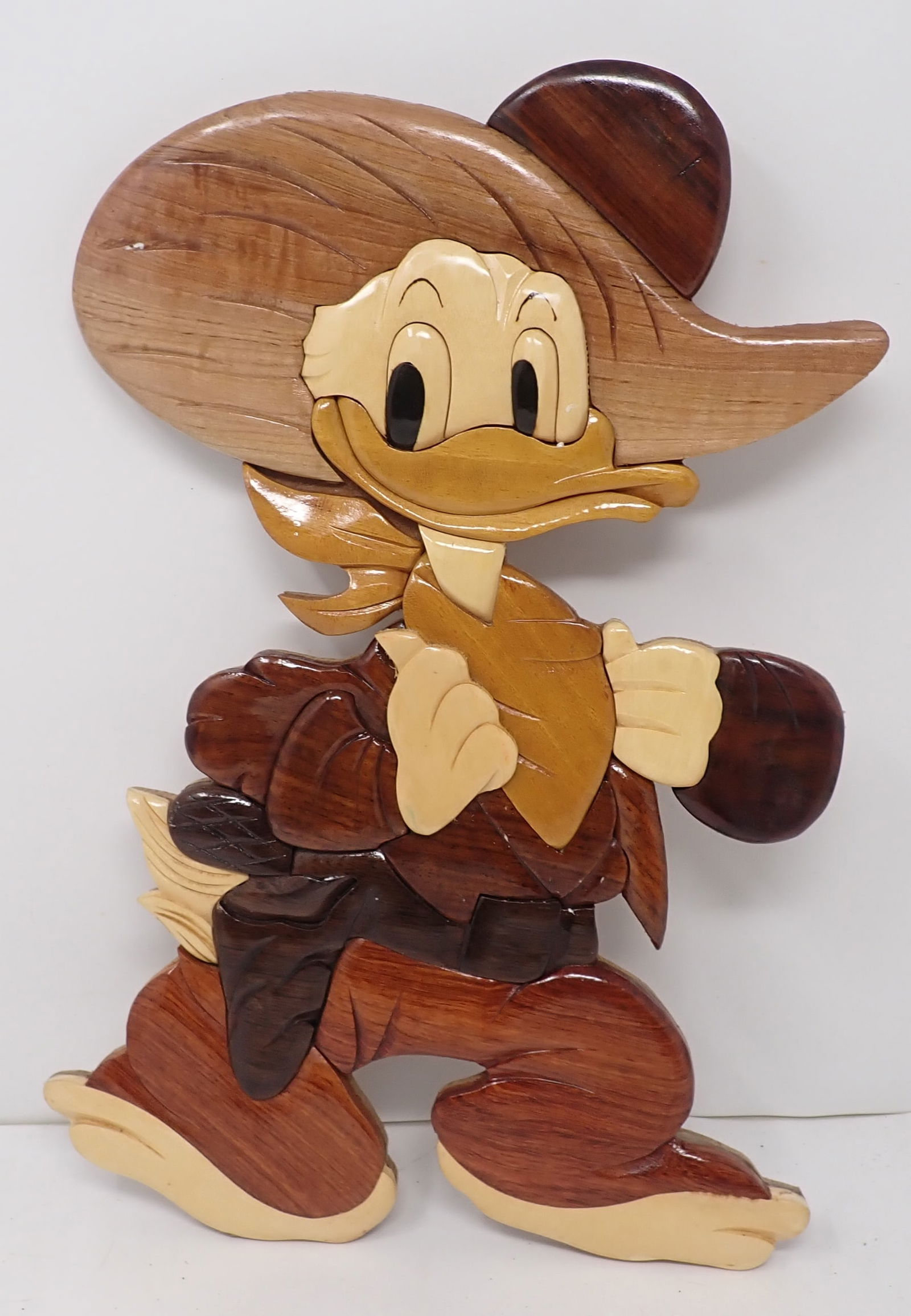 Donald Duck Western Wall Art: Apprx 9 1/2" x 14 1/2". Made of partical board. Shipping available